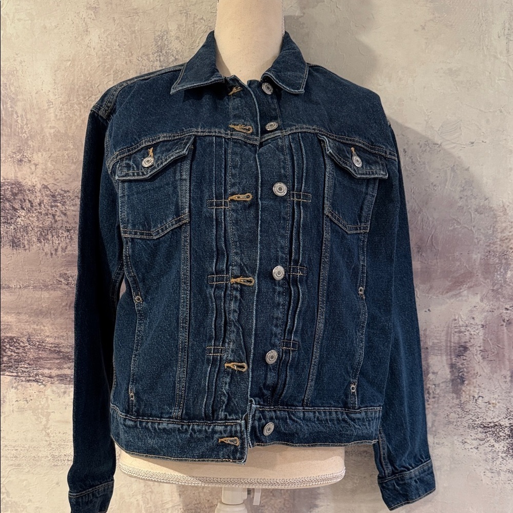 Old Navy Denim Jacket NWT Size Medium